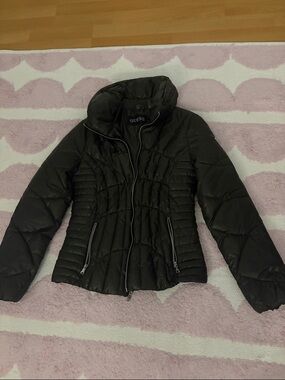 GUESS Green Quilted Waist-Defined Puffer Jacket